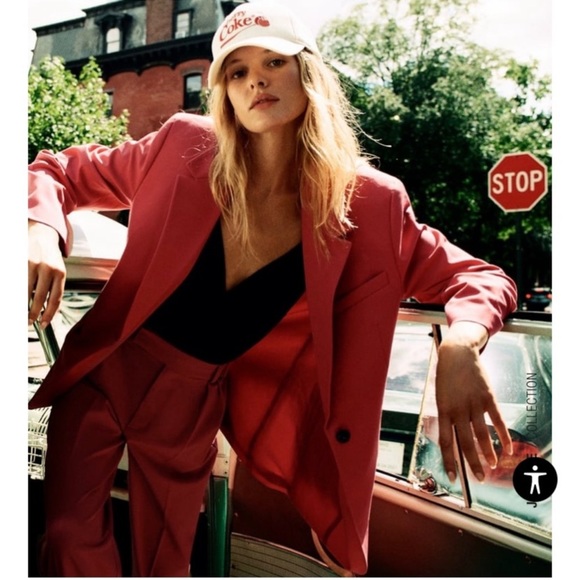 Blogger fave! Strawberry oversized blazer - Picture 7 of 14